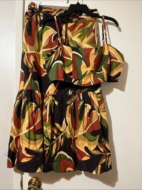 House of Harlow 1960 Tropical Print Tiered Midi Skirt and top set
